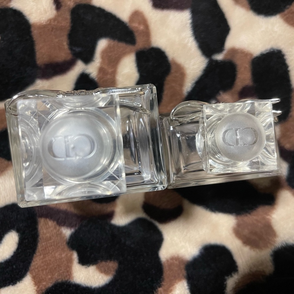 2 empty Miss Dior bottles - Picture 2 of 3